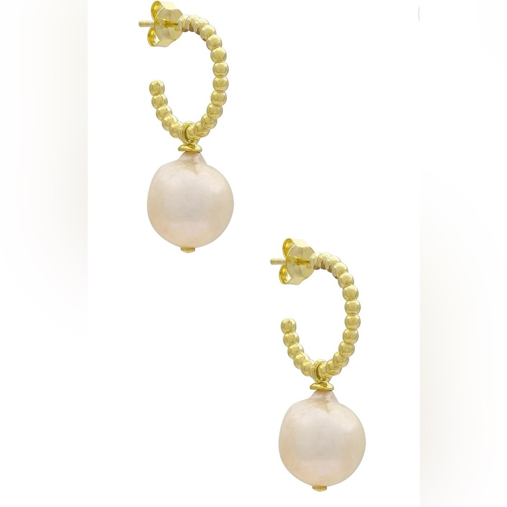 NWT Adina Eden Dangle Pearl Hoop Earring in Pearl White & Gold